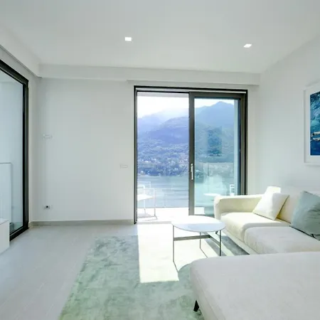 Casa Vacanze Vanessa * Carate Urio